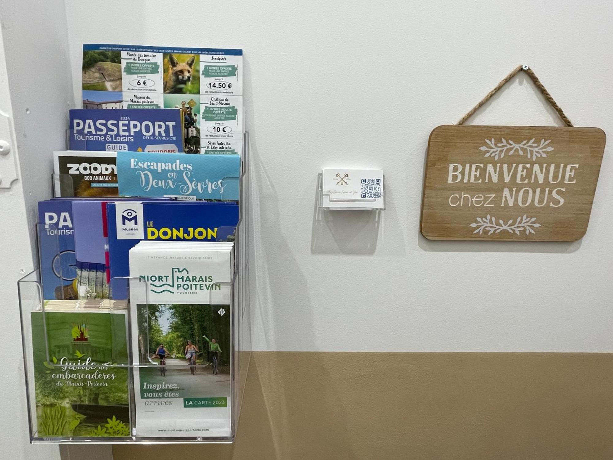 Chez Jean-Yves Et Zoe - La Boheme - Au Calme, Tres Propre, Proche Parkings Apartman Niort Kültér fotó
